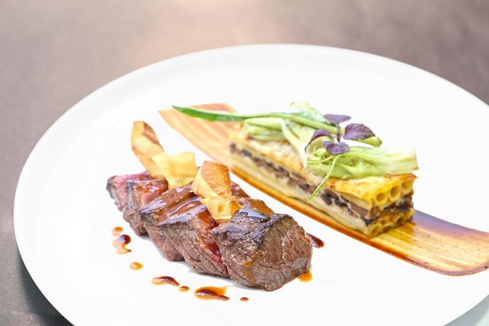 Une cuisine traditionnelle et raffinée à Châteauneuf-de-Gadagne _ La maison de Celou (3)